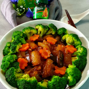 Braised Sea Cucumber in Chicken Essence